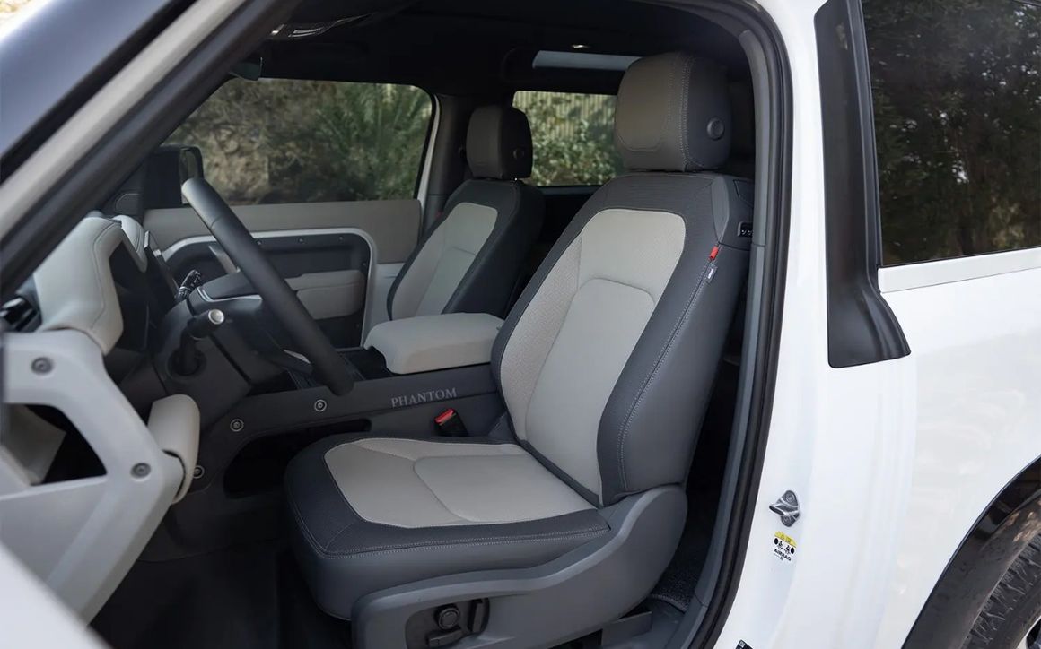 Land Rover Defender 90 SE V6 - image 5