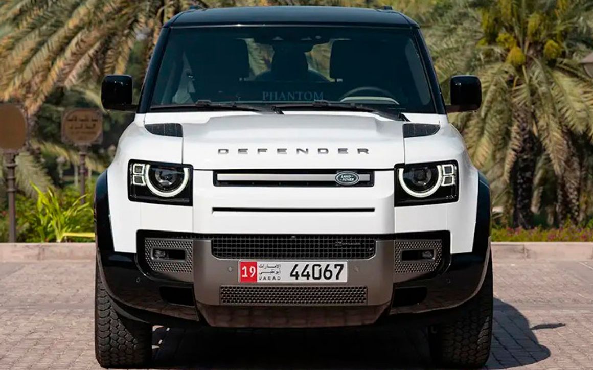 Land Rover Defender 90 SE V6 - image 2