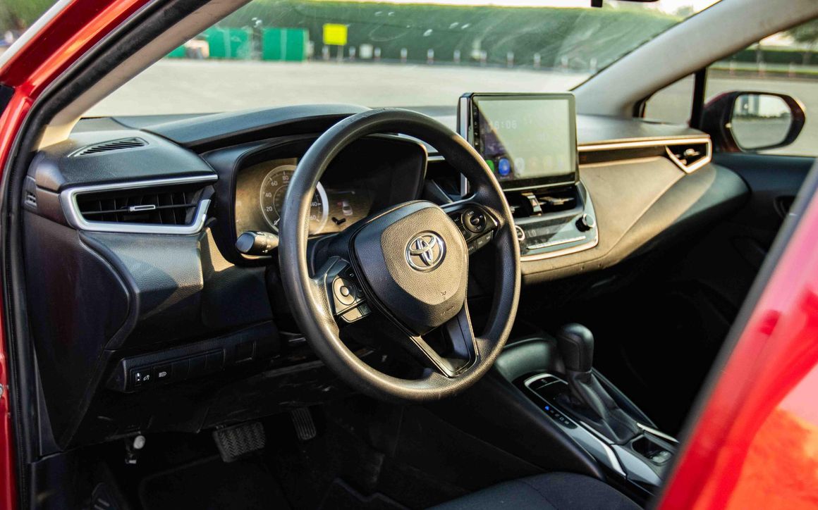 TOYOTA COROLLA - image 9