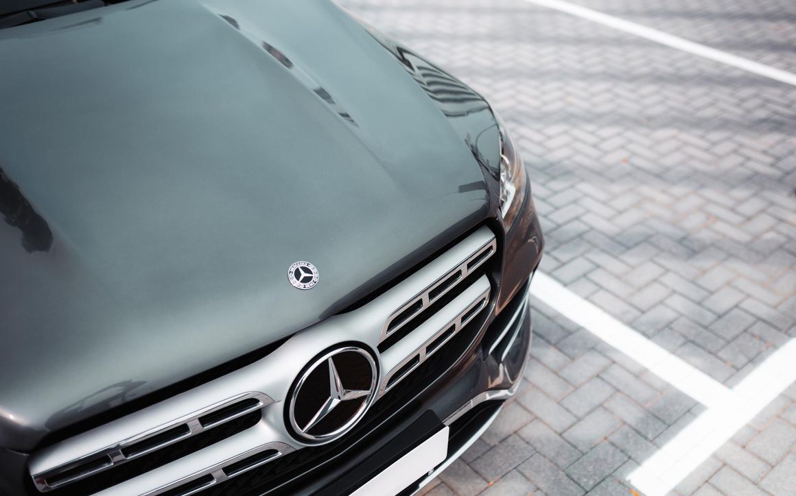 MERCEDES GLS - image 8