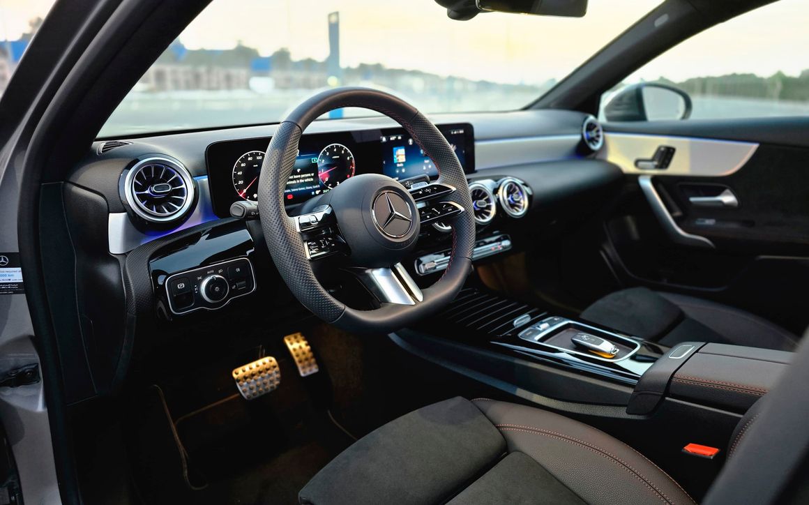 Mercedes A Class HB - image 5