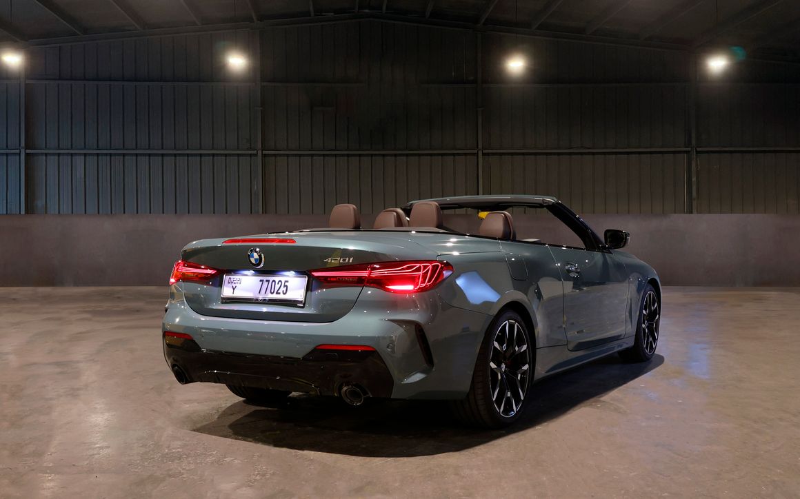 BMW 420 Green Convertible - image 12