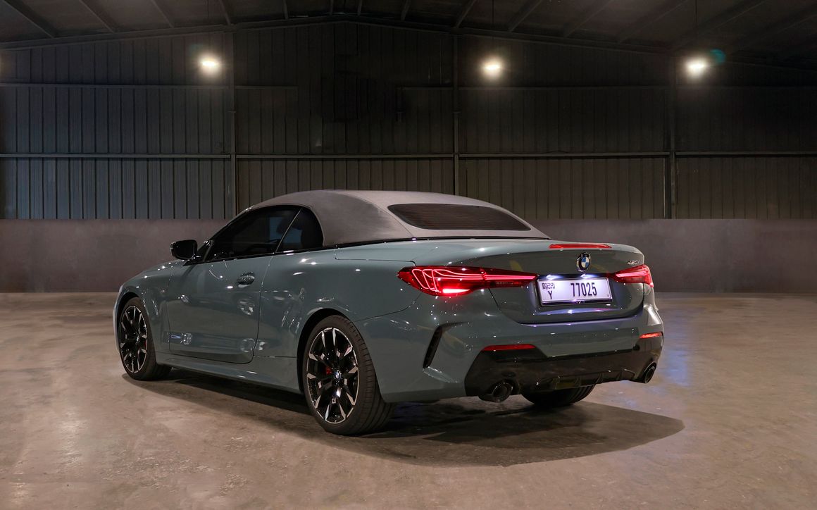 BMW 420 Green Convertible - image 9