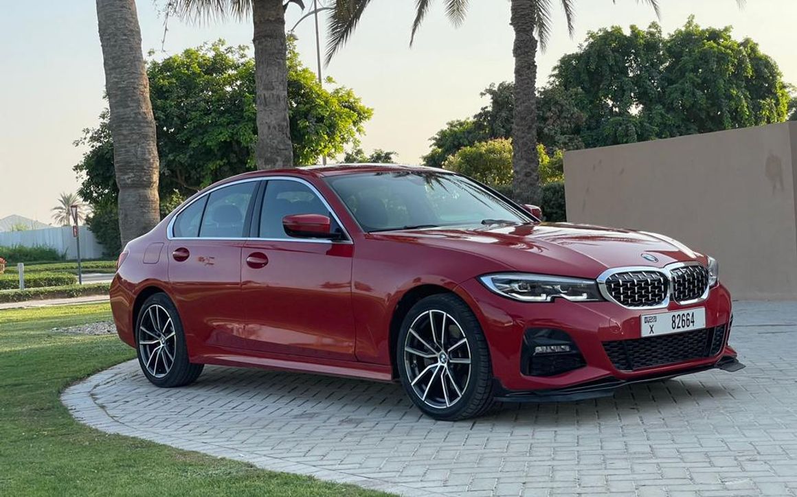 BMW 330I - image 3