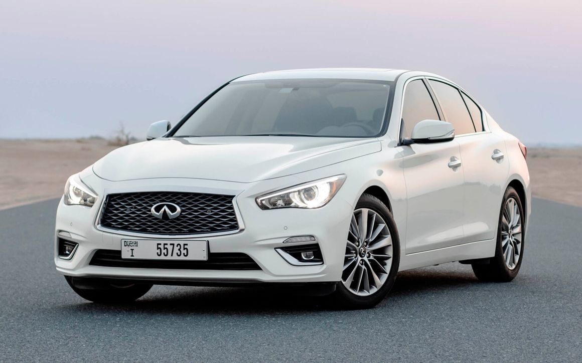 INFINITI Q50 - image 1