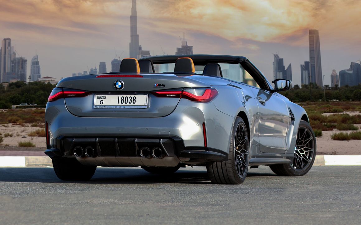 BMW M4 Convertible Gray - image 6