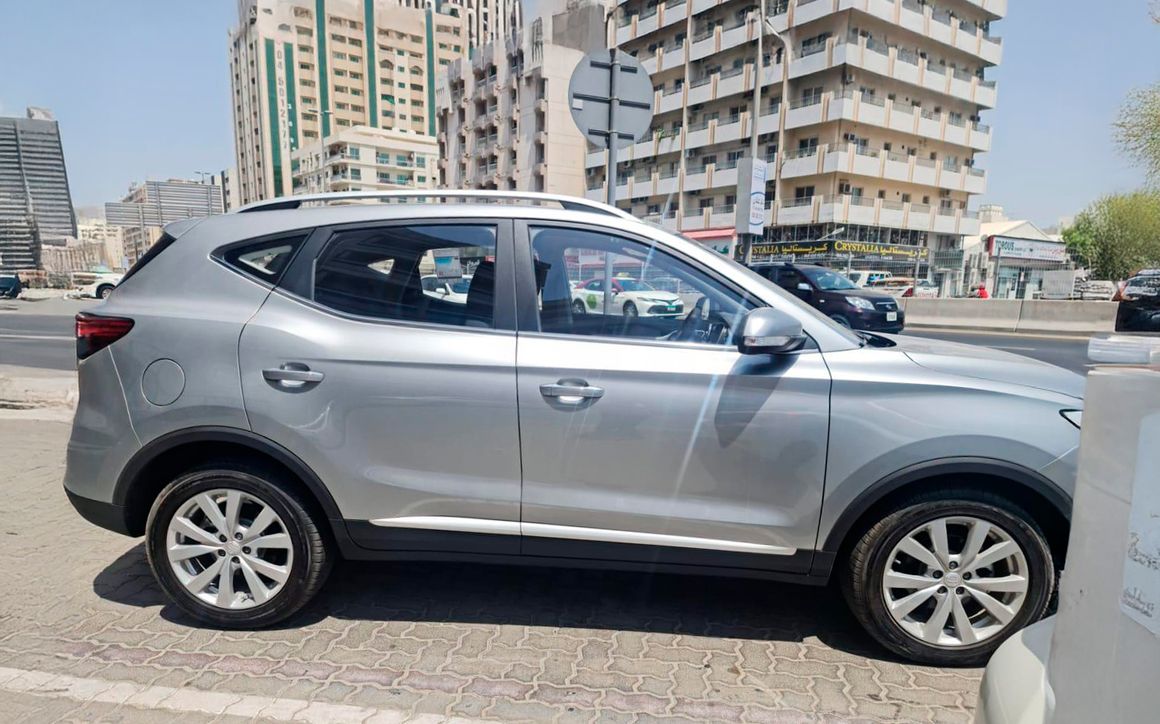 MG ZS - image 2