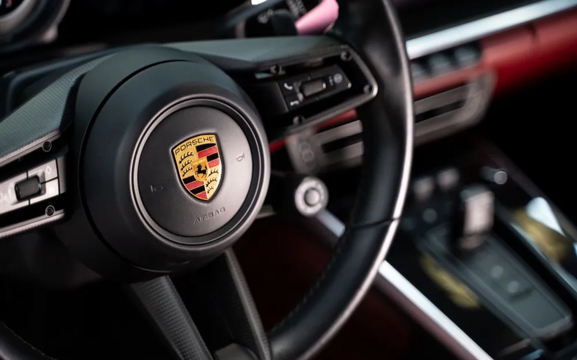 PORSCHE 911 TURBO S - image 13