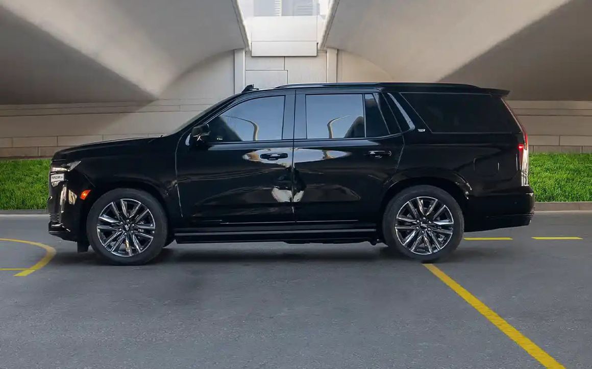 CADILLAC ESCALADE - image 3