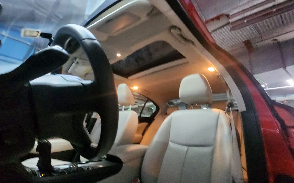 Infiniti Q50 - image 10