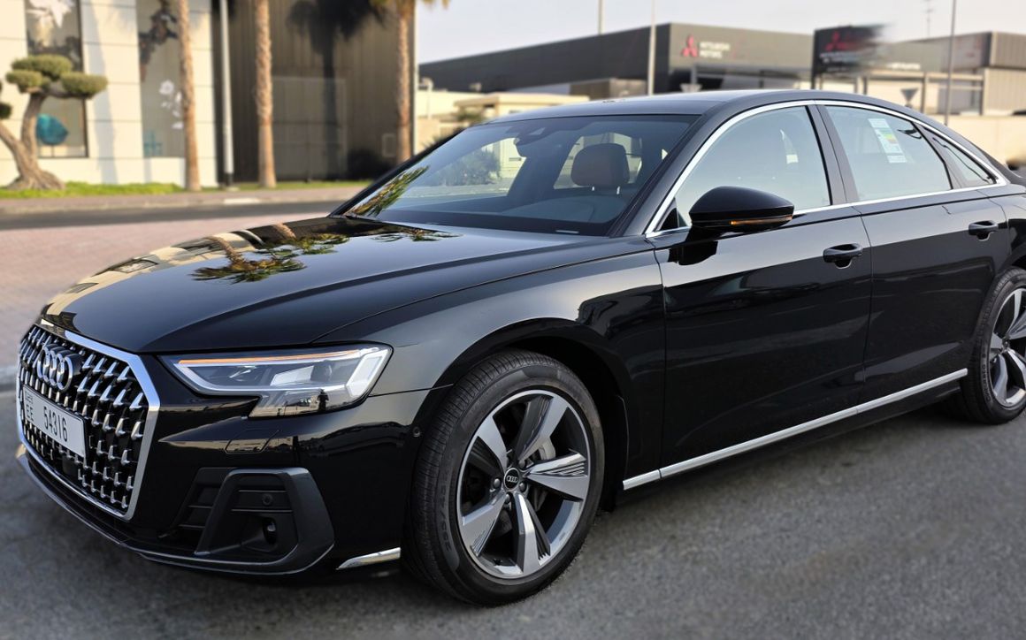 Audi A8 - image 5