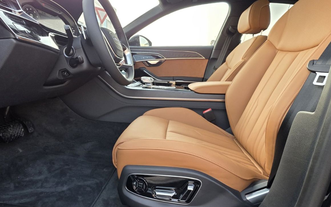 Audi A8 - image 10