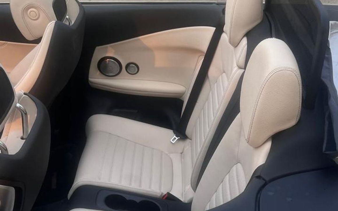 MERCEDES C300 COUPE - image 13