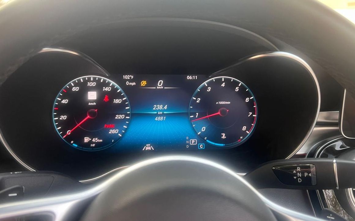 MERCEDES C300 COUPE - image 14