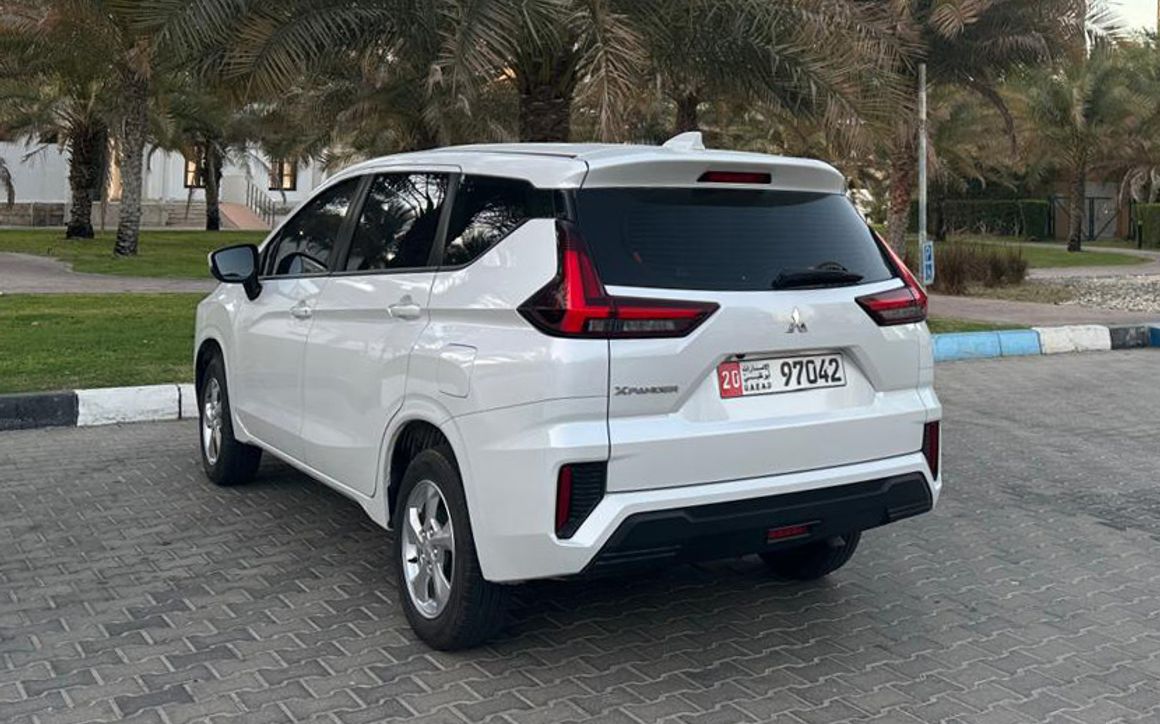 MITSUBISHI XPANDER - image 3