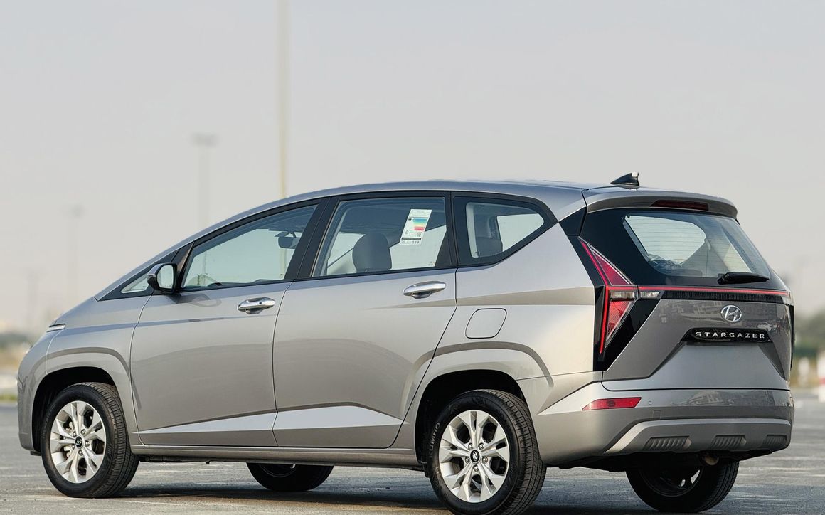 HYUNDAI STARGAZER - image 7