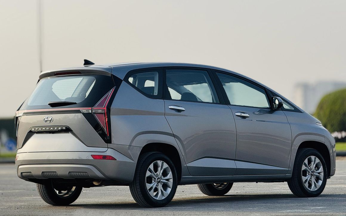 HYUNDAI STARGAZER - image 4