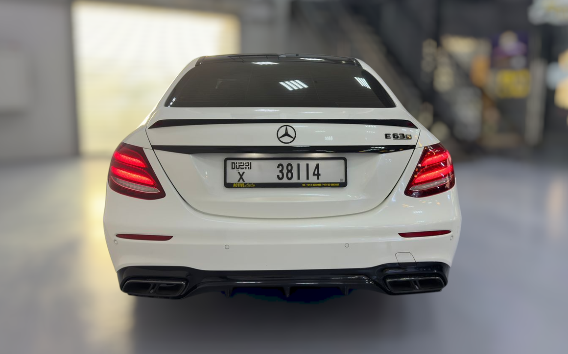 Mercedes-Benz E63 AMG - image 7