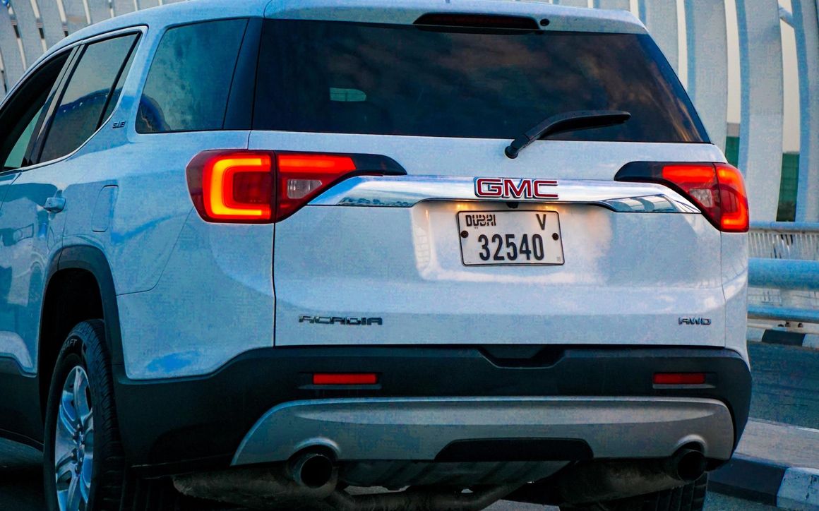 GMC Acadia - image 4