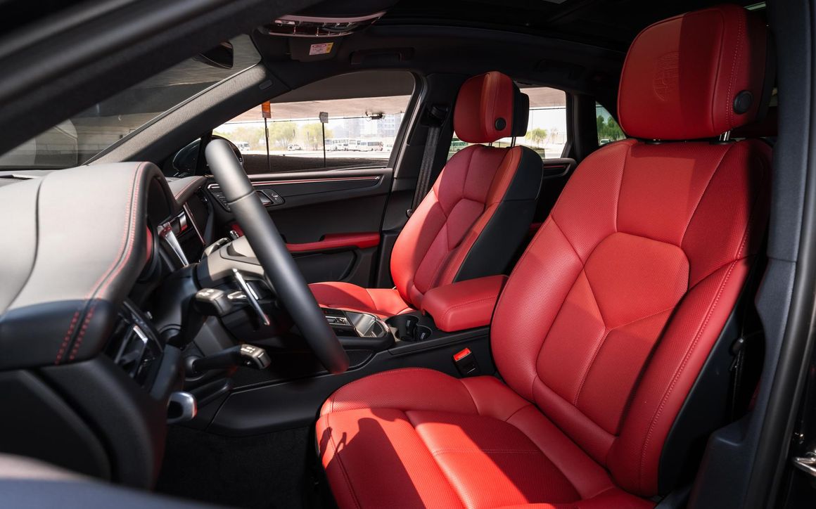 Porsche Macan - image 12
