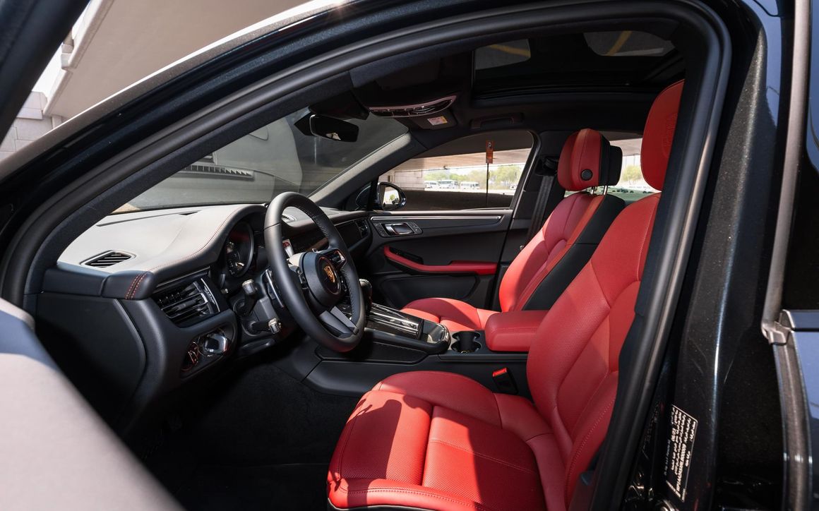 Porsche Macan - image 11