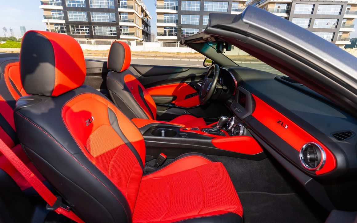 Chevrolet Camaro - image 13