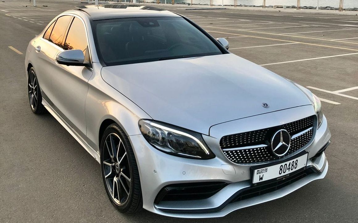 Mercedes C200 - image 4
