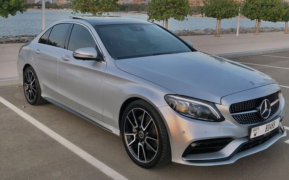 Mercedes C200 - image 3