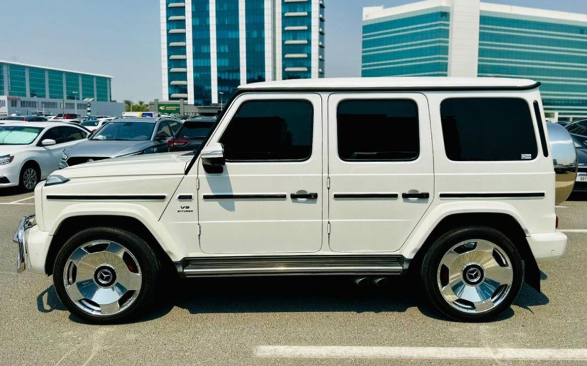 MERCEDES G63 AMG - 2025 - image 2
