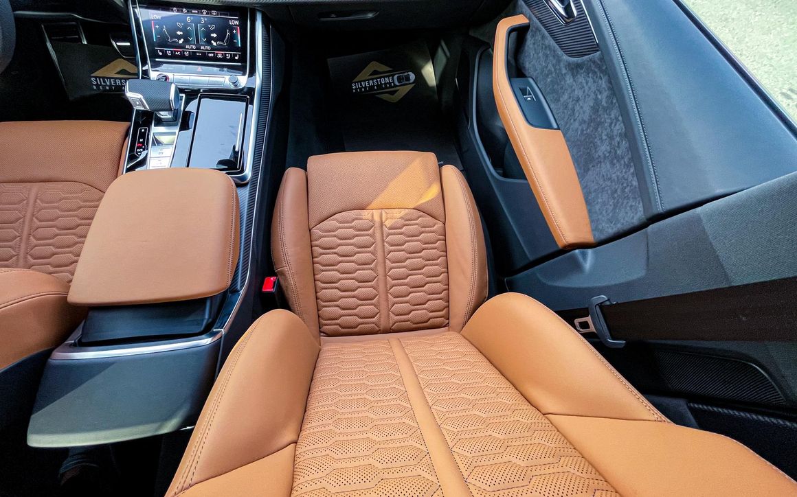 Audi RSQ8 Gray - image 19