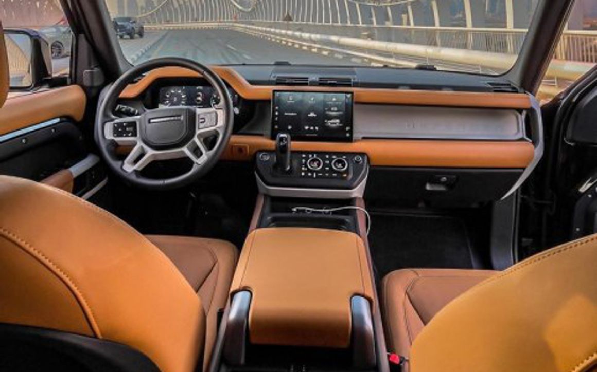 LANDROVER DEFENDER - 2024 - image 7