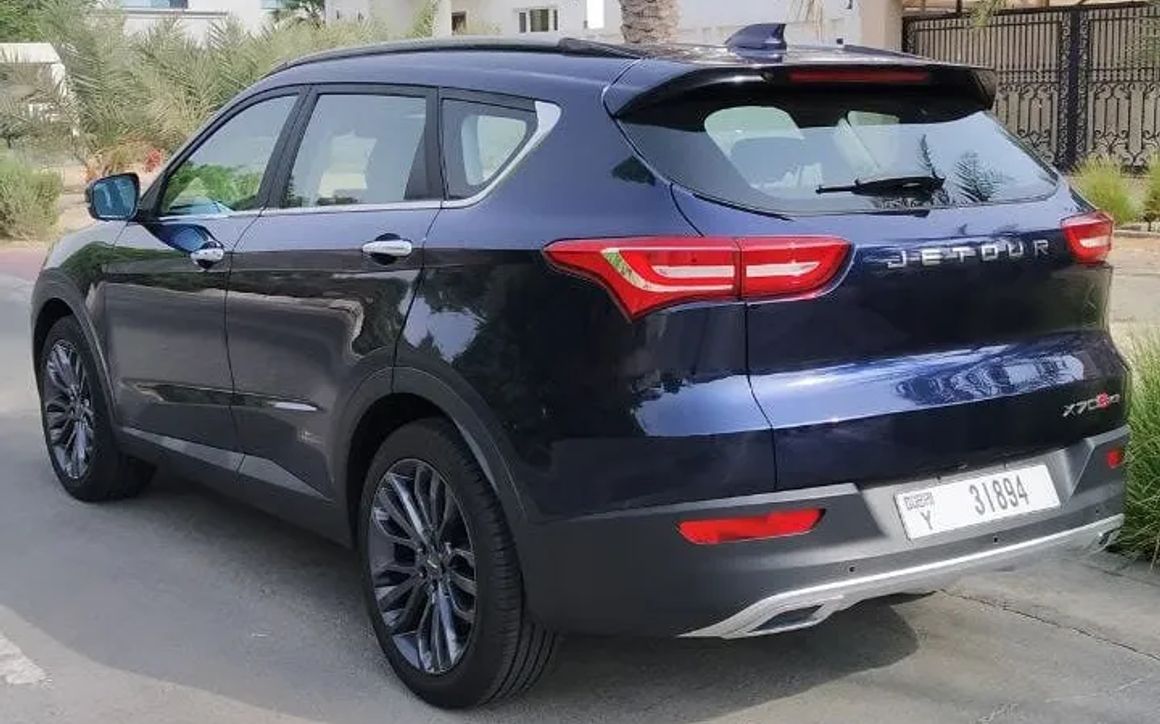 JETOUR X70 - image 2