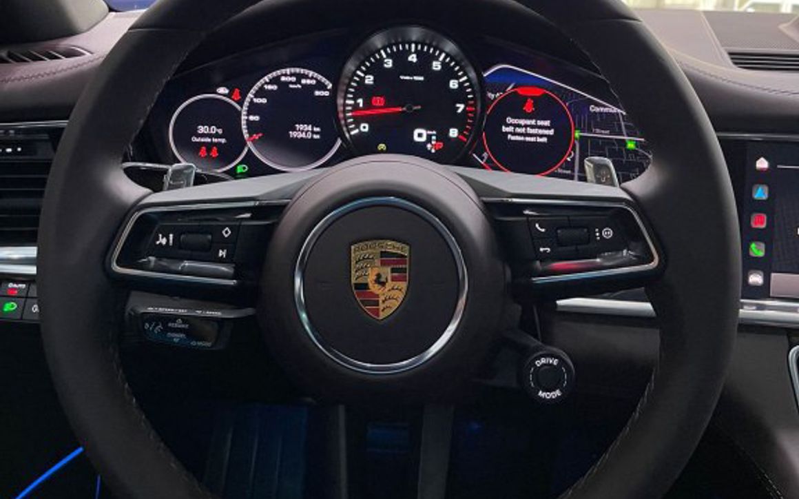 PORSCHE PANAMERA - 2023 - image 9
