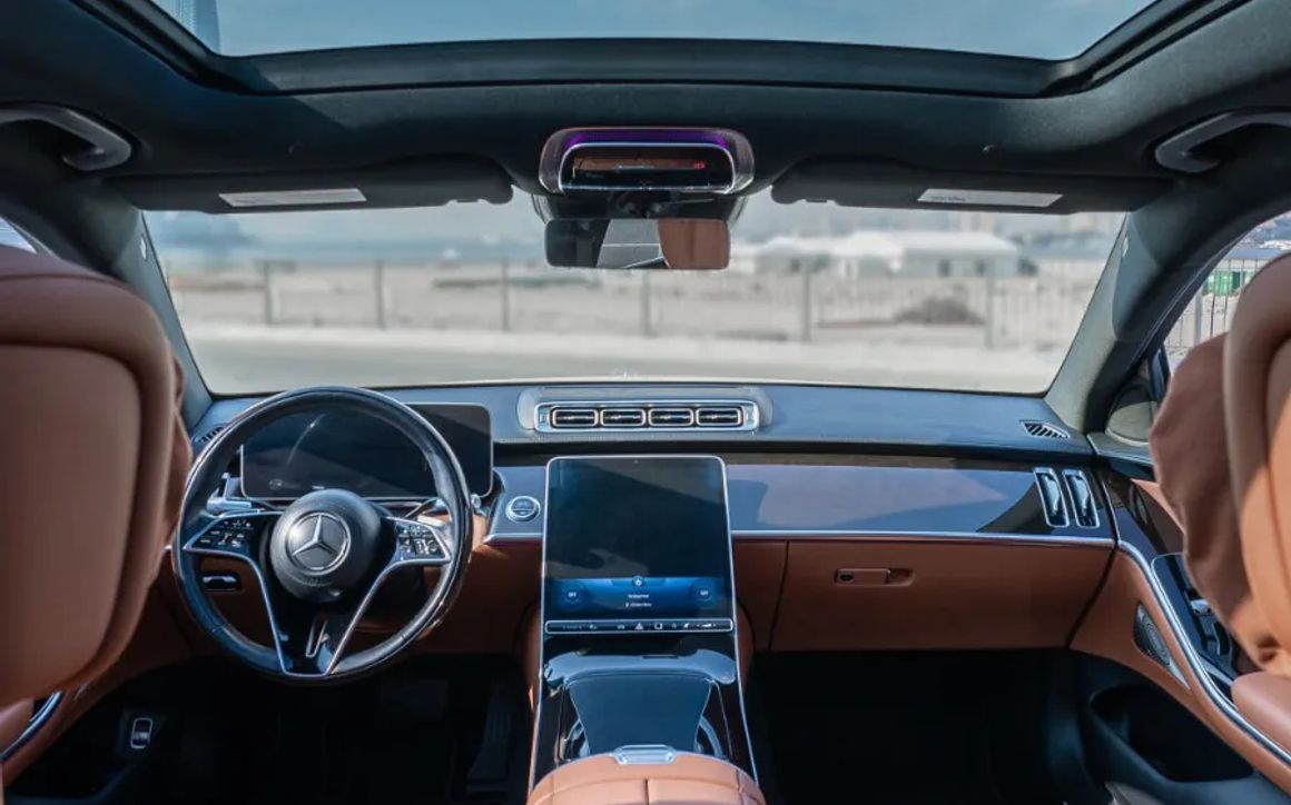 Mercedes Benz S500 - image 7