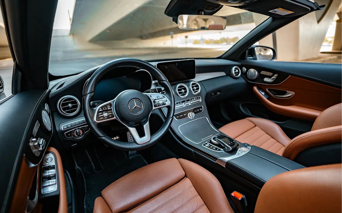 Mercedes-Benz C300 Convertible - image 10