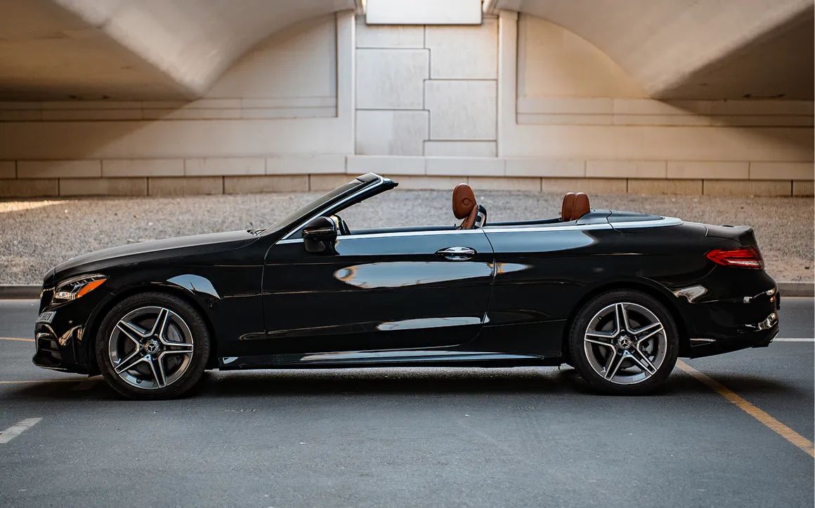 Mercedes-Benz C300 Convertible - image 2