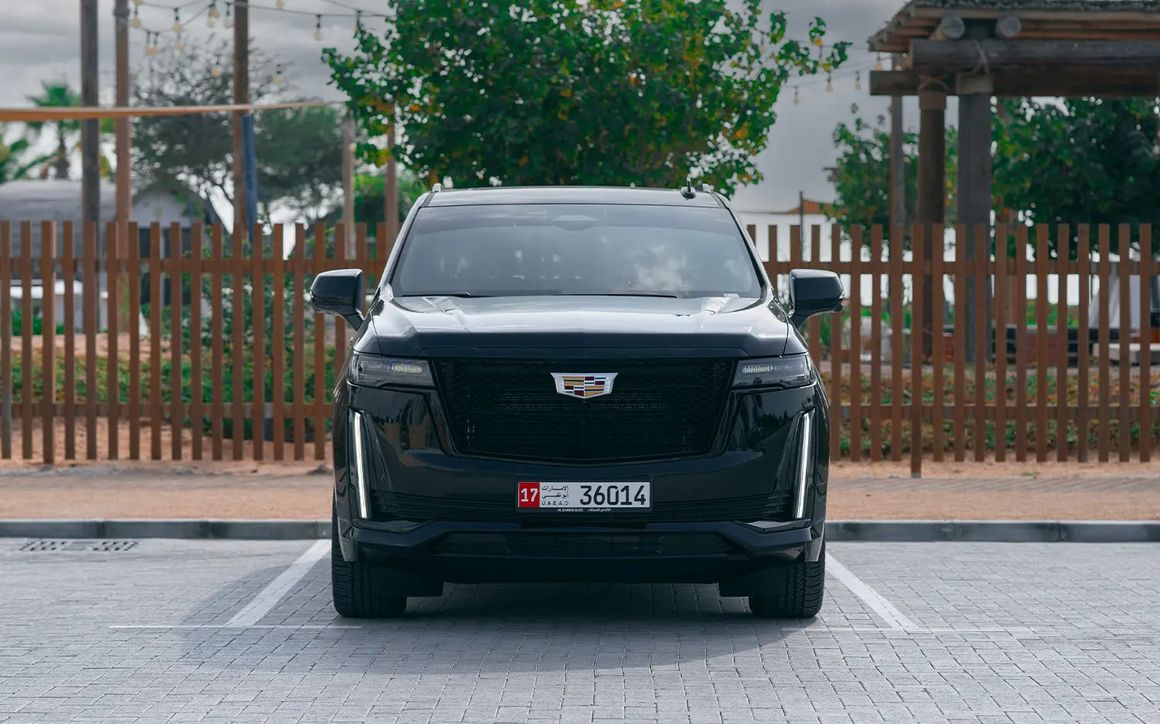 CADILLAC ESCALADE - image 3