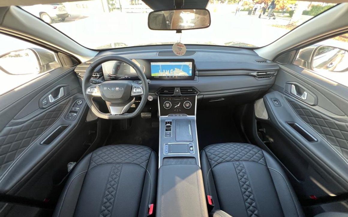 Exeed TXL - image 6