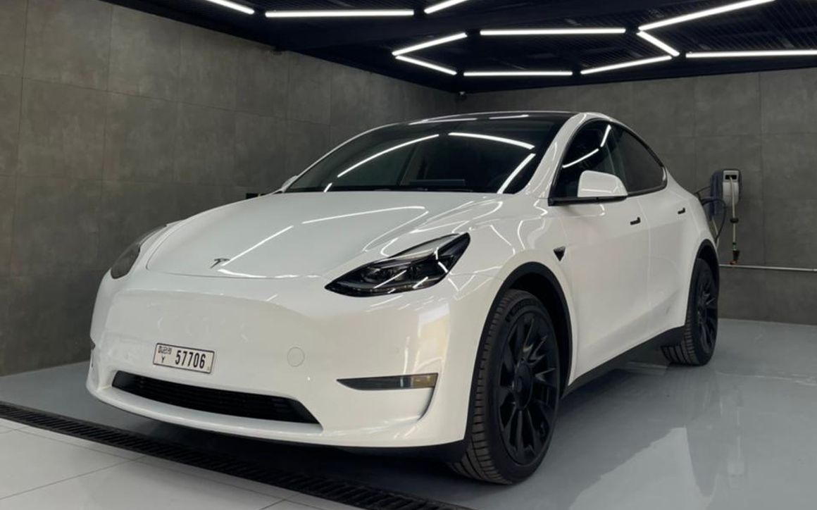 Tesla Model Y - image 3