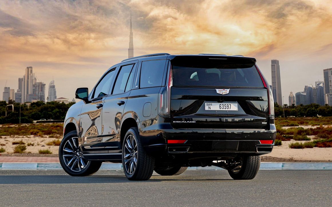 Cadillac Escalade Full Option Black - image 6