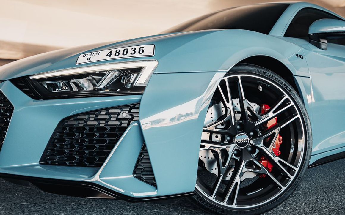 Audi R8 V10 - image 8