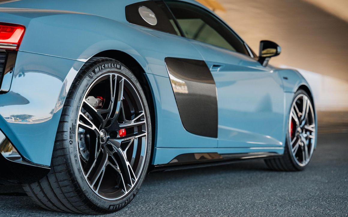 Audi R8 V10 - image 10