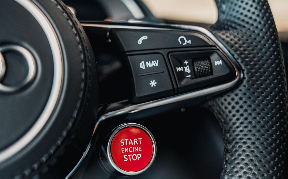 Audi R8 V10 - image 22