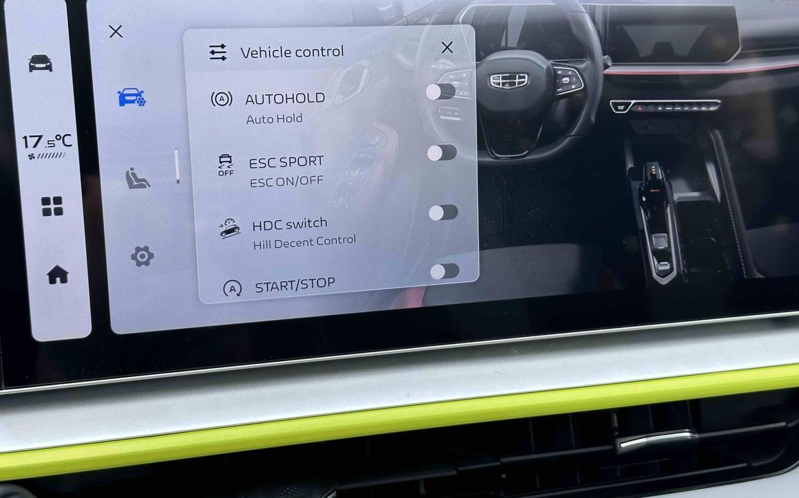 Geely Coolray Mid Option 2024 - image 10