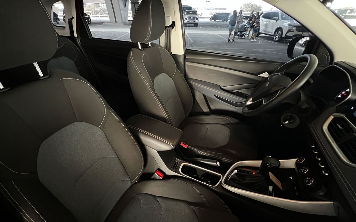 Chevrolet Captiva - image 10