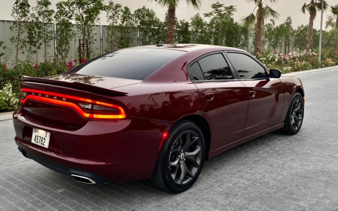Dodge Charger - image 5