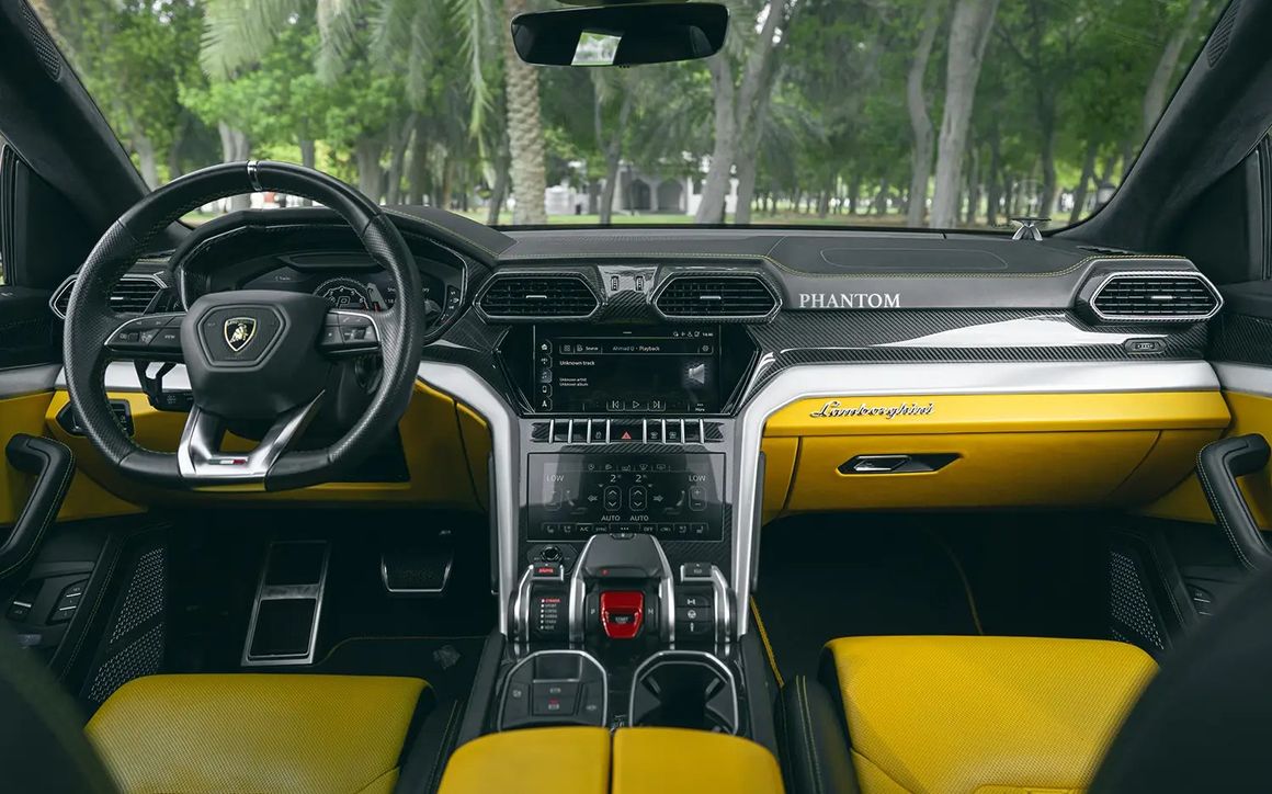 LAMBORGHINI URUS - image 7