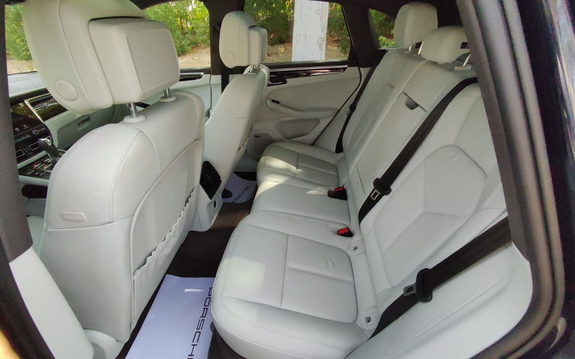 Porsche Macan - image 9