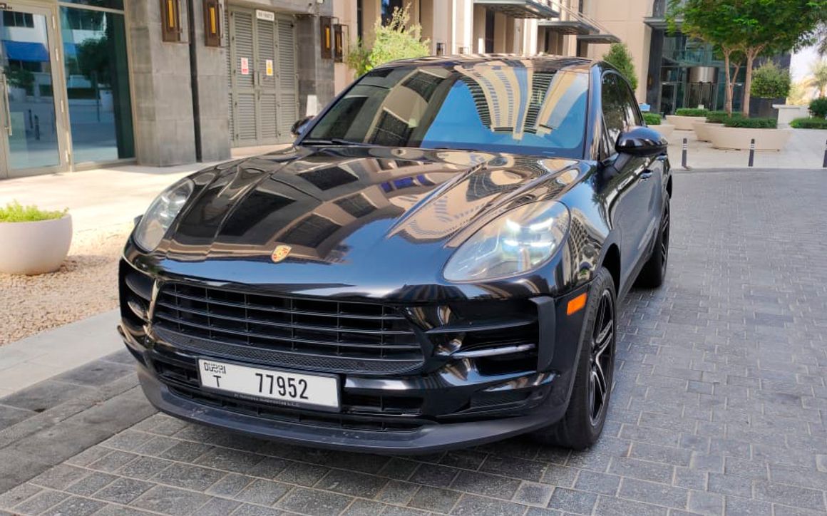 Porsche Macan - image 1