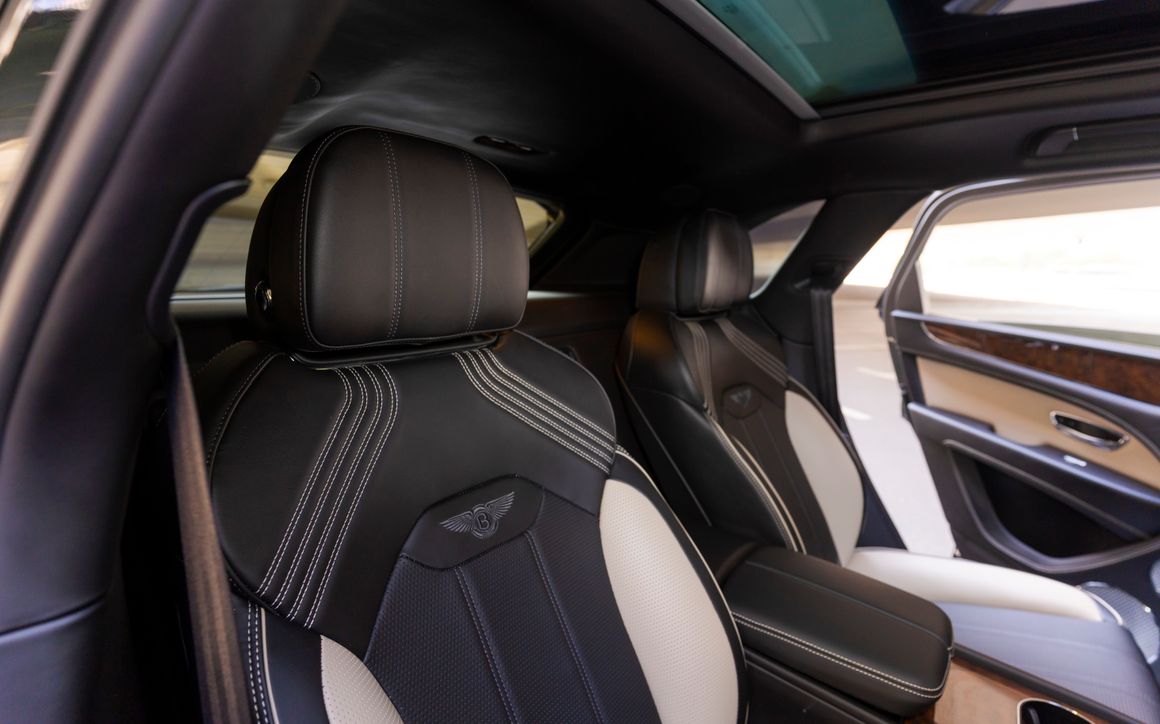 Bentley Bentayga S - image 18